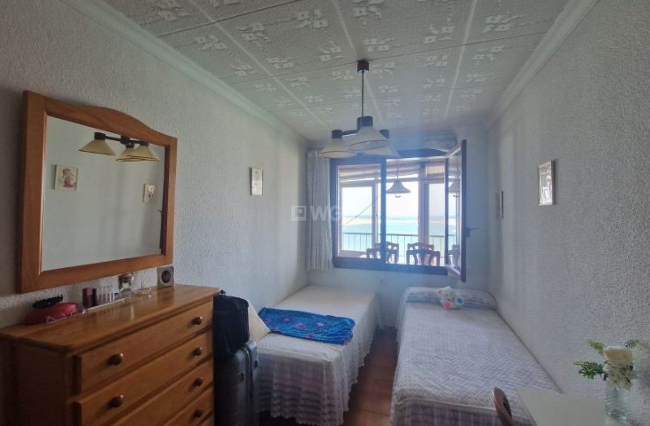 Resale - Apartment / flat - Torrevieja - Costa Blanca