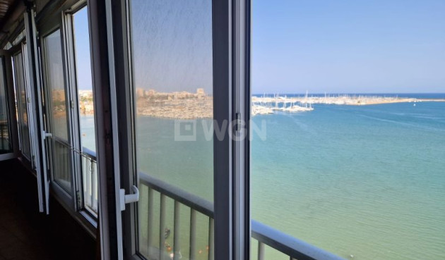 Resale - Apartment / flat - Torrevieja - Costa Blanca