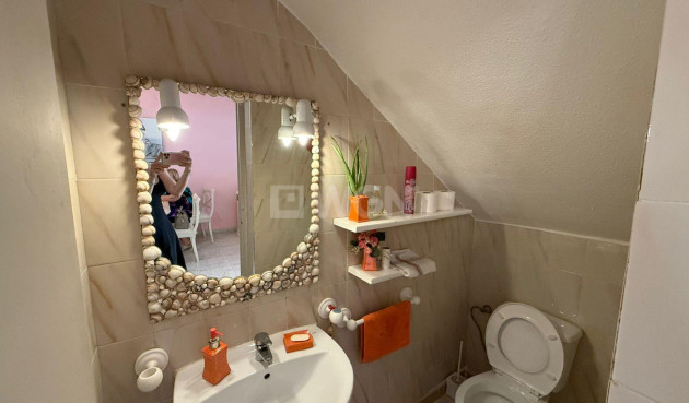 Odsprzedaż - Kamienica - Torrevieja - Calas Blanca