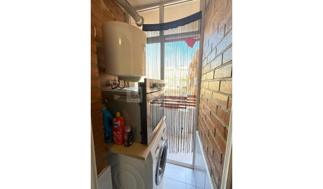 Resale - Apartment / flat - Torrevieja - PARQUE DE LAS NACIONES