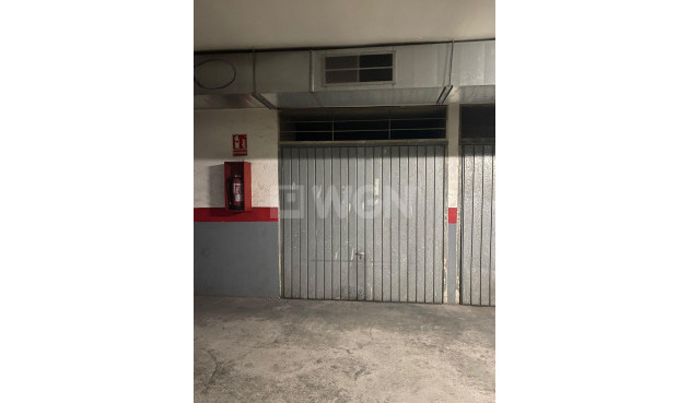 Resale - Apartment / flat - Torrevieja - PARQUE DE LAS NACIONES