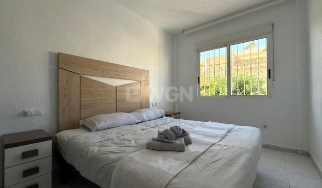 Resale - Bungalow - Torrevieja - Los Frutales