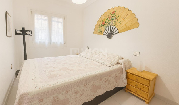 Resale - Apartment / flat - Torrevieja - Acequion