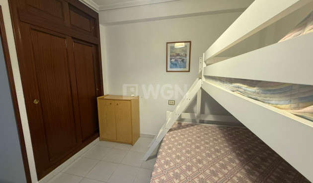 Resale - Apartment / flat - Torrevieja - Acequion