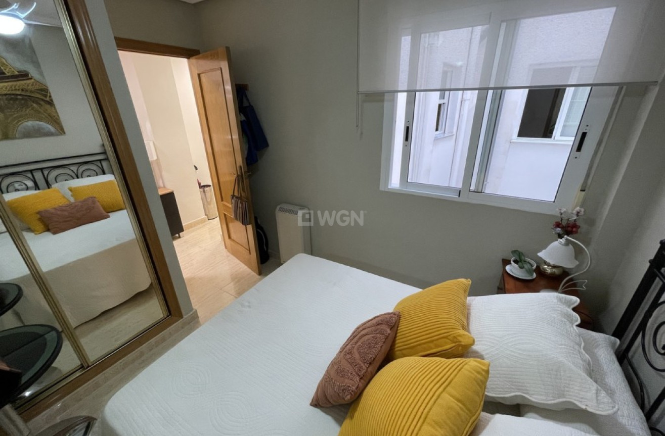 Resale - Apartment / flat - Torrevieja - Costa Blanca