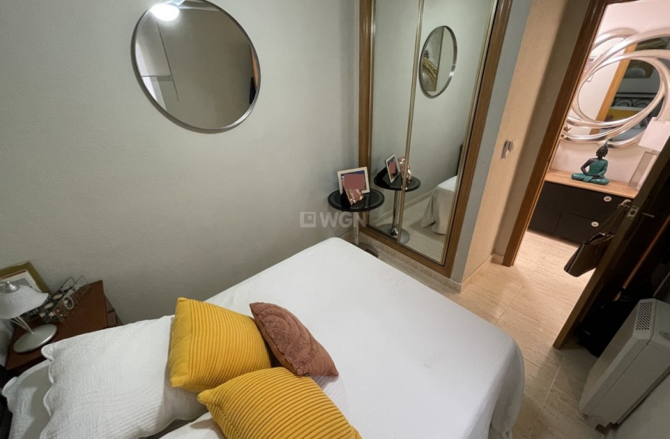 Resale - Apartment / flat - Torrevieja - Costa Blanca