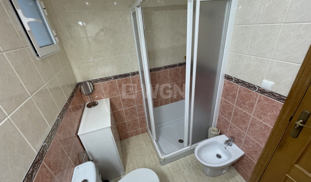 Resale - Apartment / flat - Torrevieja - Costa Blanca