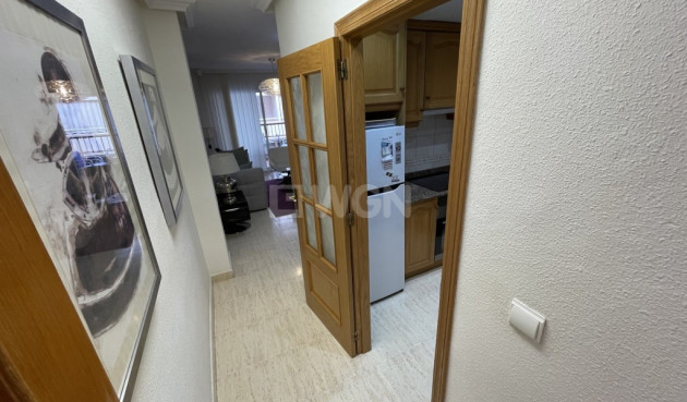 Resale - Apartment / flat - Torrevieja - Costa Blanca