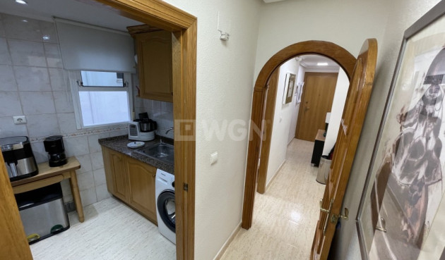 Resale - Apartment / flat - Torrevieja - Costa Blanca