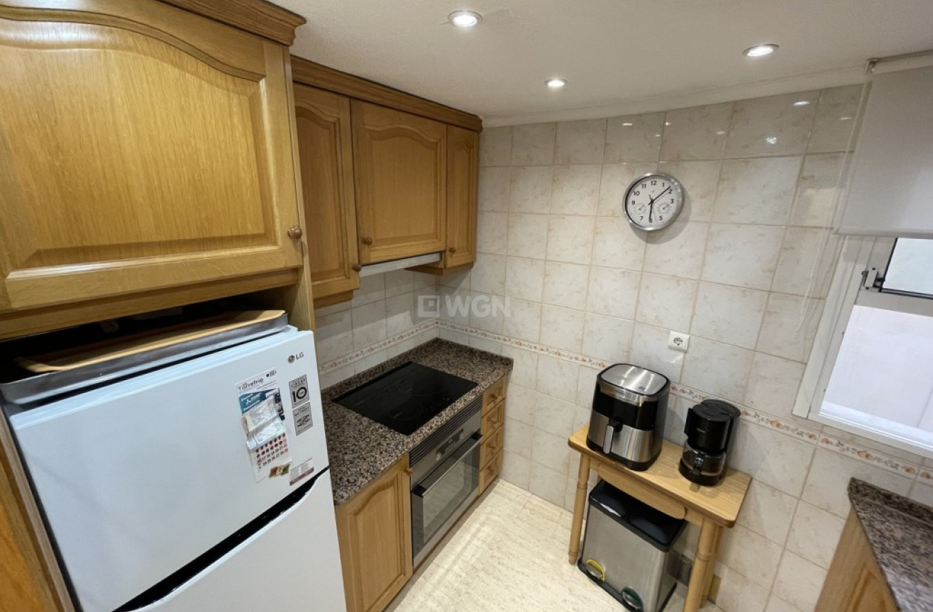 Resale - Apartment / flat - Torrevieja - Costa Blanca