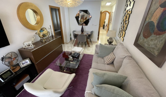 Resale - Apartment / flat - Torrevieja - Costa Blanca