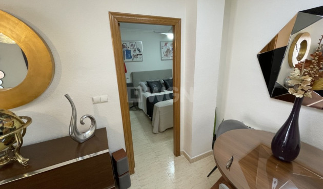 Resale - Apartment / flat - Torrevieja - Costa Blanca