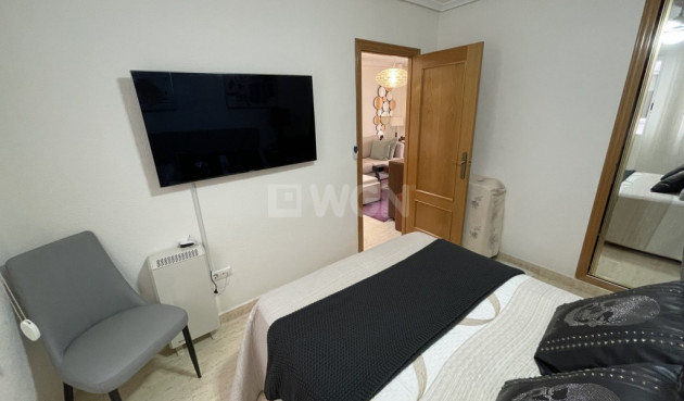 Resale - Apartment / flat - Torrevieja - Costa Blanca