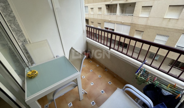 Resale - Apartment / flat - Torrevieja - Costa Blanca
