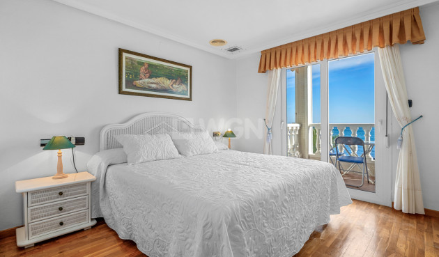 Odsprzedaż - Mieszkanie w bloku - Torrevieja - Costa Blanca