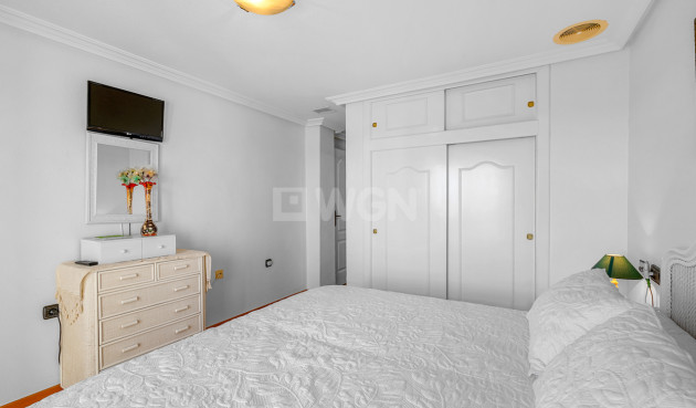 Odsprzedaż - Mieszkanie w bloku - Torrevieja - Costa Blanca