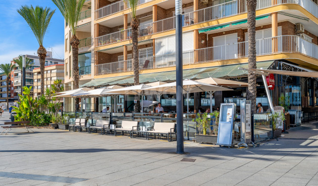 Odsprzedaż - Mieszkanie w bloku - Torrevieja - Costa Blanca