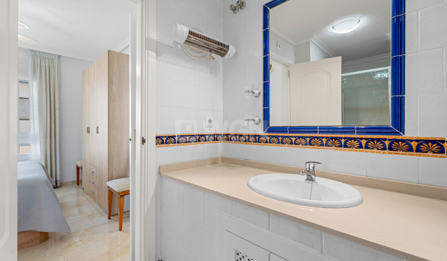 Wiederverkauf - Wohnung - Playa Flamenca - Costa Blanca