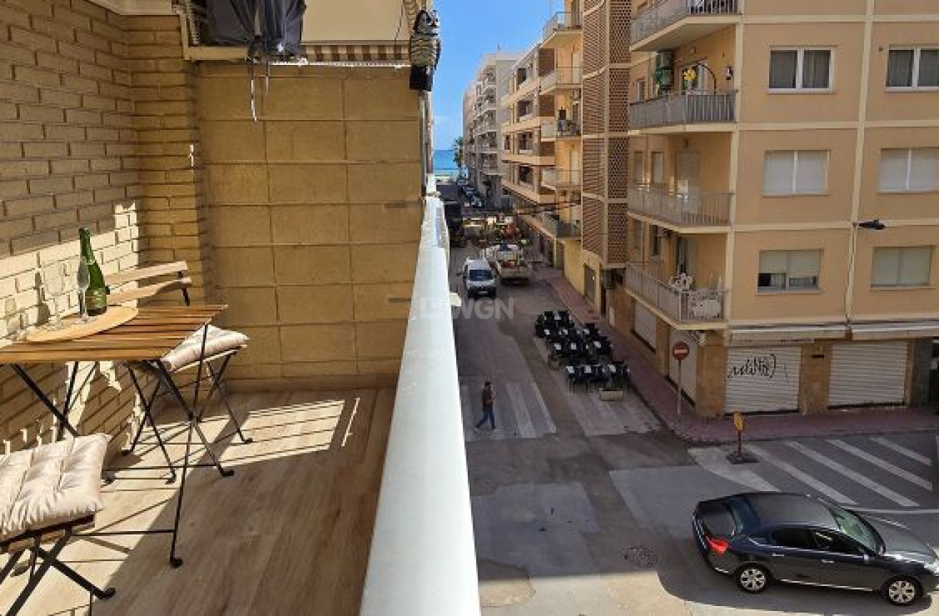 Resale - Apartment / flat - Torrevieja - Centro