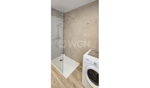 Resale - Apartment / flat - Torrevieja - Centro