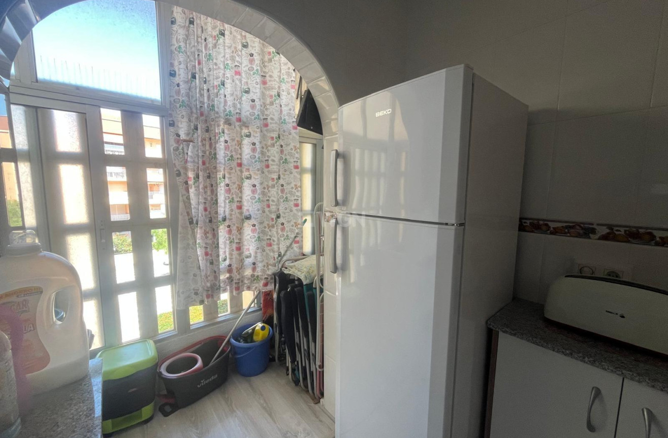 Resale - Apartment / flat - Puerto de Mazarron - Centro