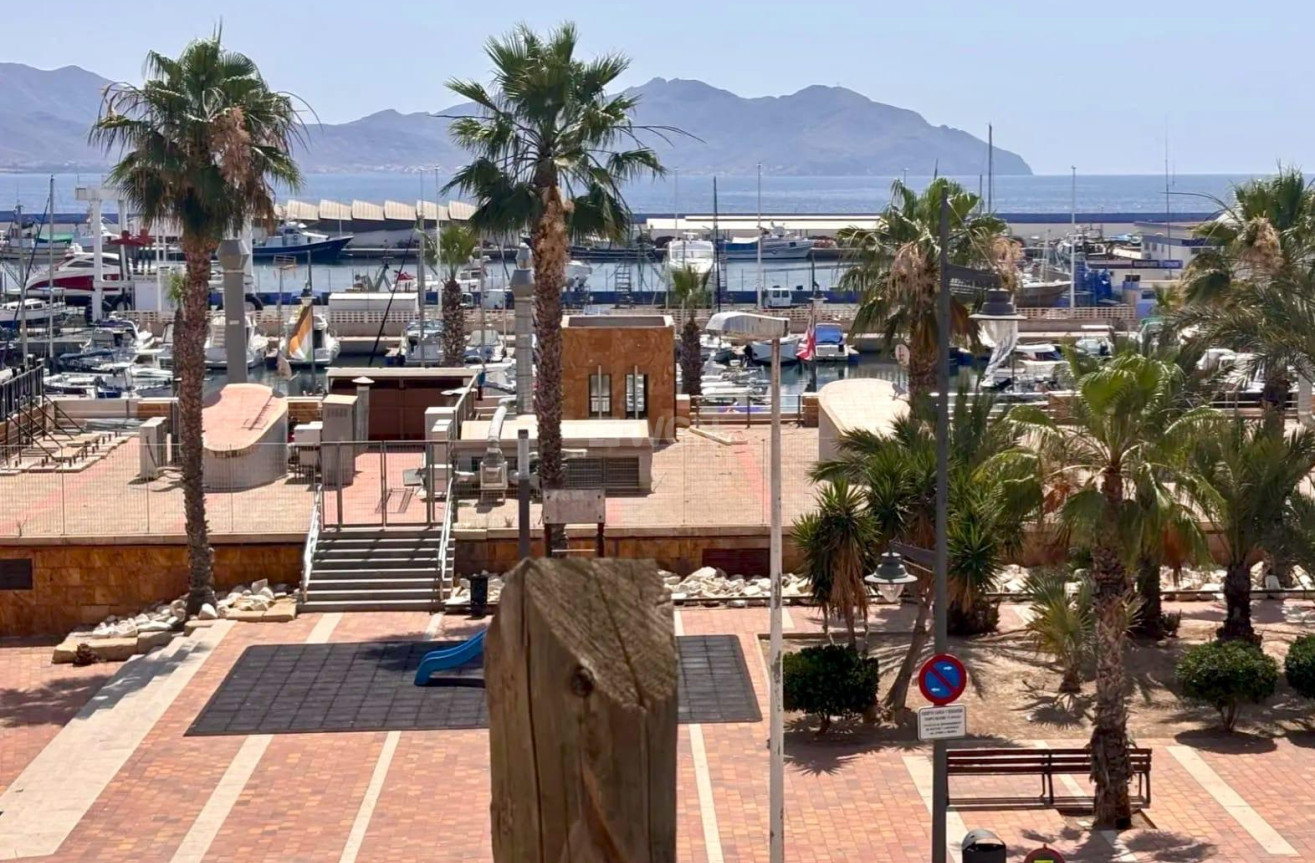 Resale - Apartment / flat - Puerto de Mazarron - Centro