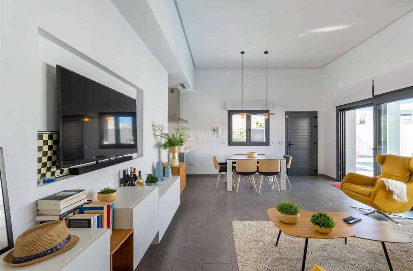 Odsprzedaż - Villa - Benijofar - Costa Blanca