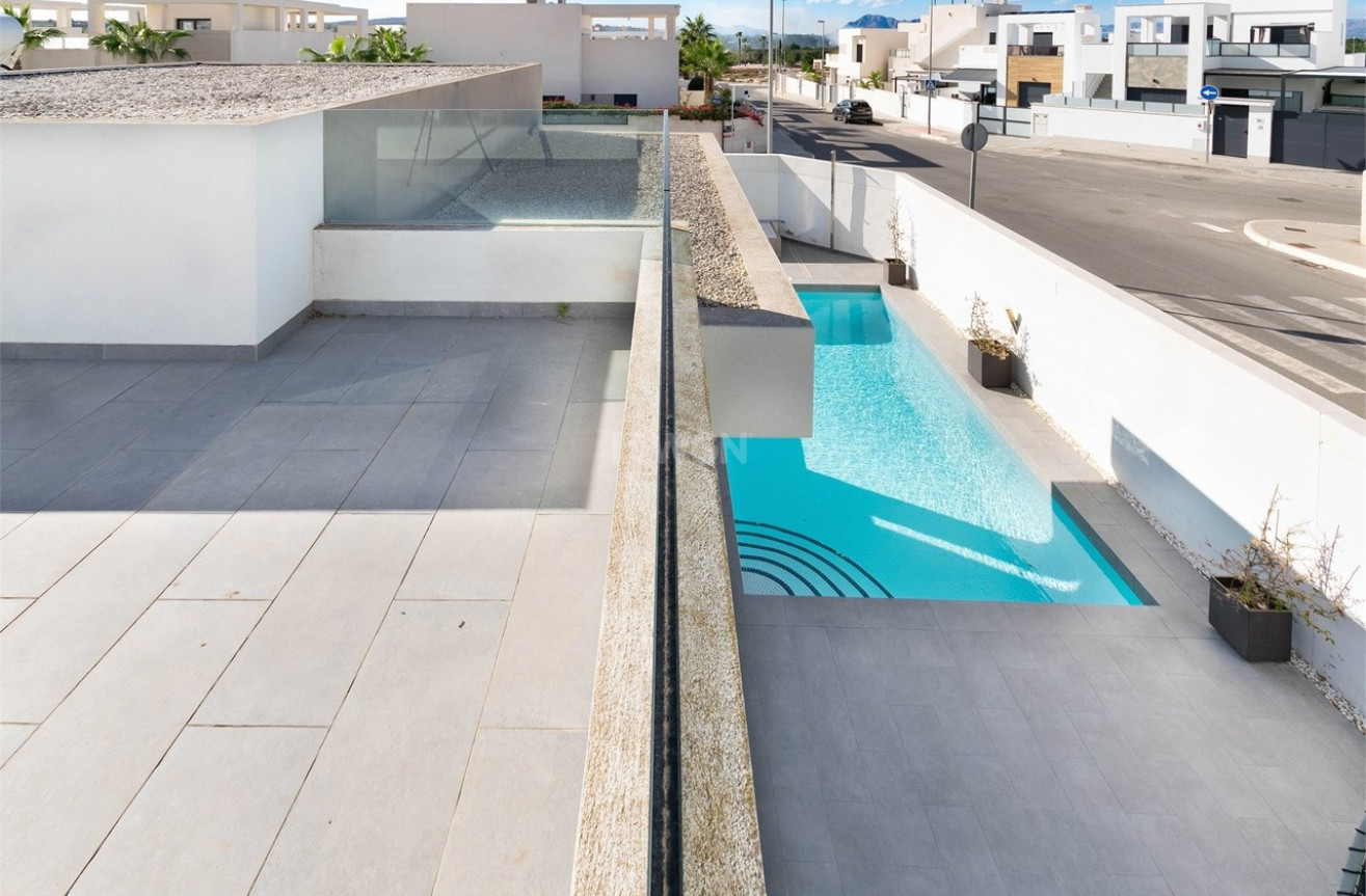 Odsprzedaż - Villa - Benijofar - Costa Blanca