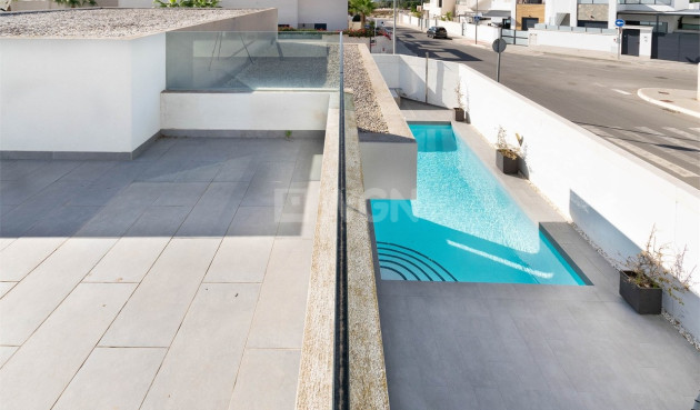 Odsprzedaż - Villa - Benijofar - Costa Blanca