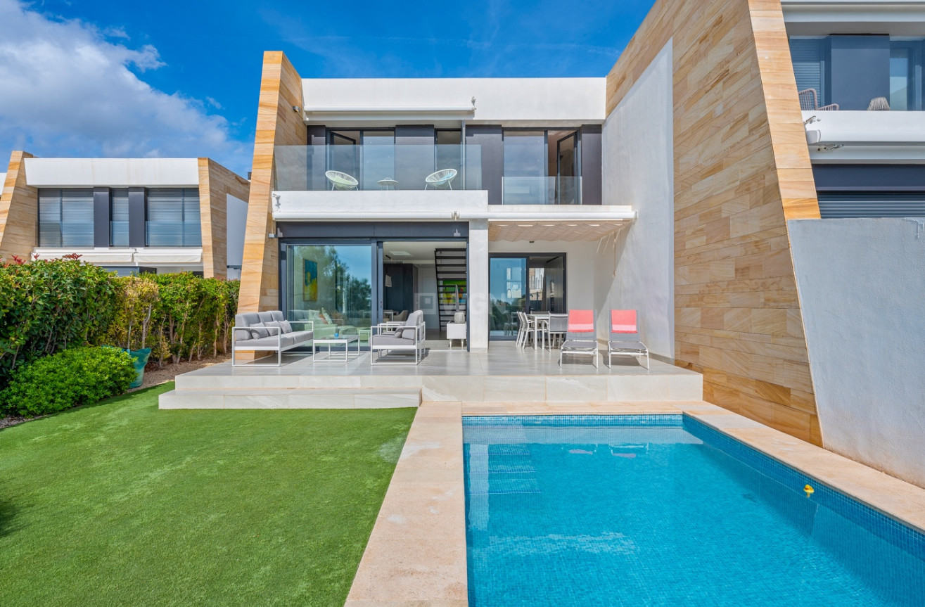 Odsprzedaż - Villa - Orihuela Costa - Costa Blanca