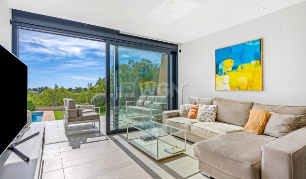 Odsprzedaż - Villa - Orihuela Costa - Costa Blanca