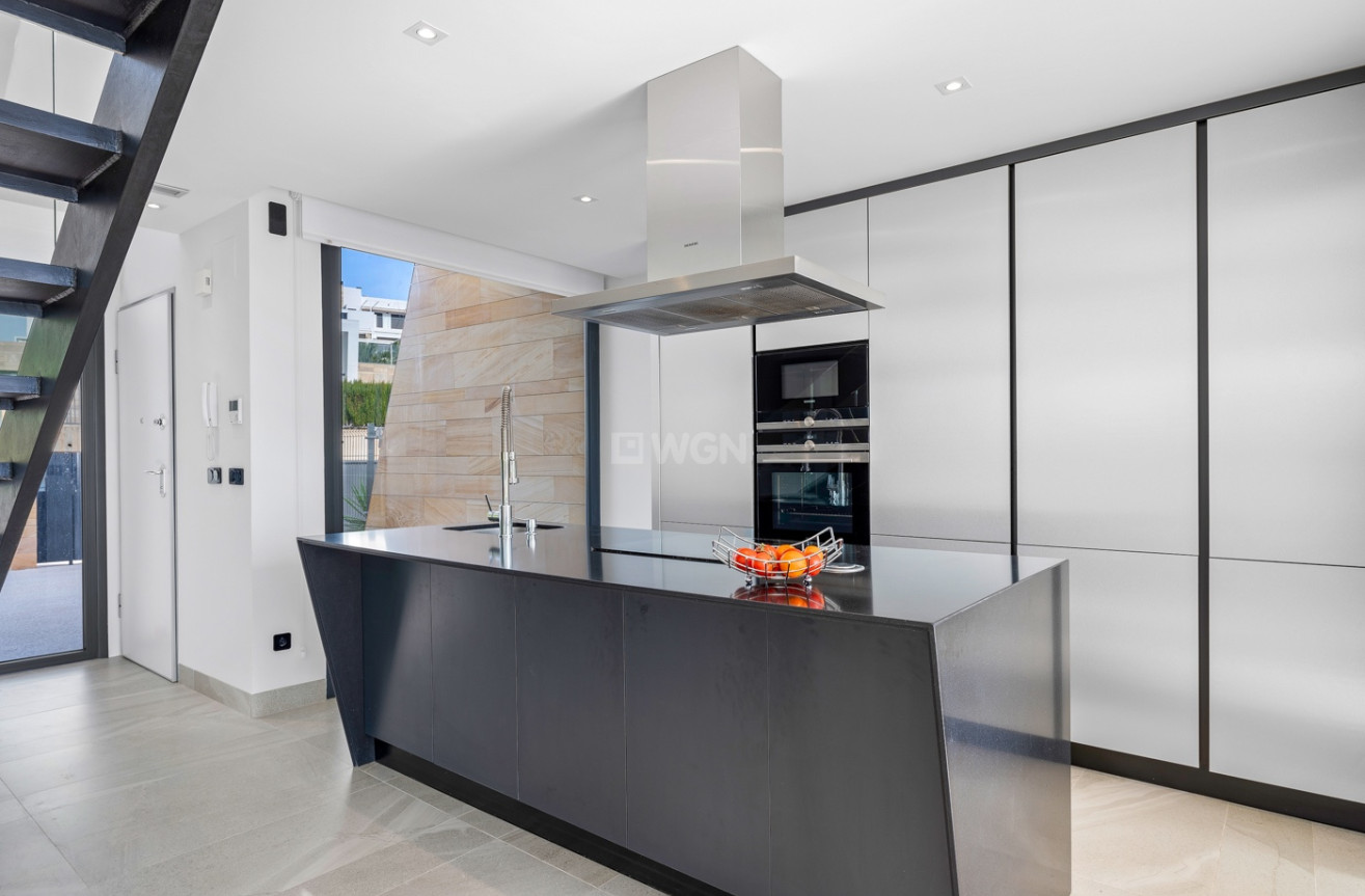 Odsprzedaż - Villa - Orihuela Costa - Costa Blanca