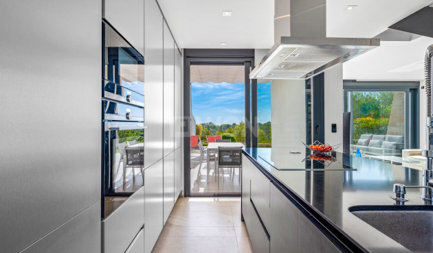 Odsprzedaż - Villa - Orihuela Costa - Costa Blanca