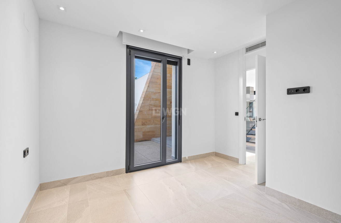 Odsprzedaż - Villa - Orihuela Costa - Costa Blanca