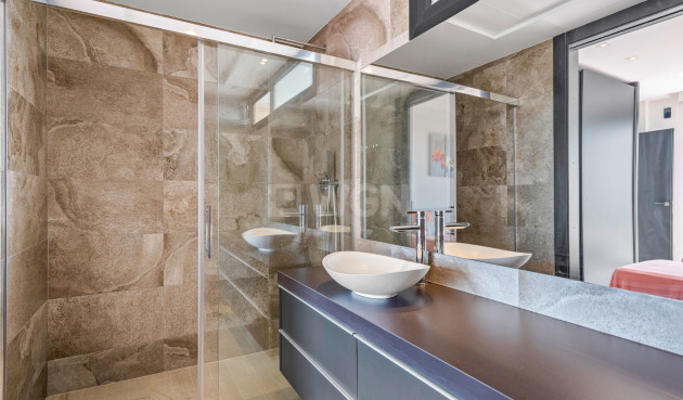 Odsprzedaż - Villa - Orihuela Costa - Costa Blanca