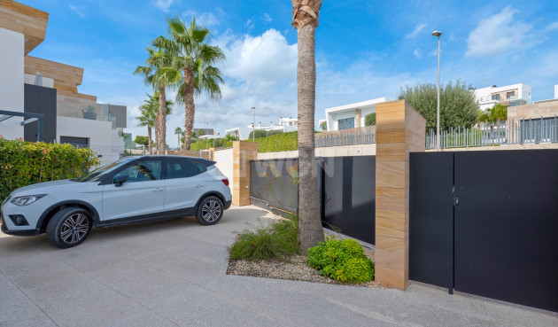 Odsprzedaż - Villa - Orihuela Costa - Costa Blanca