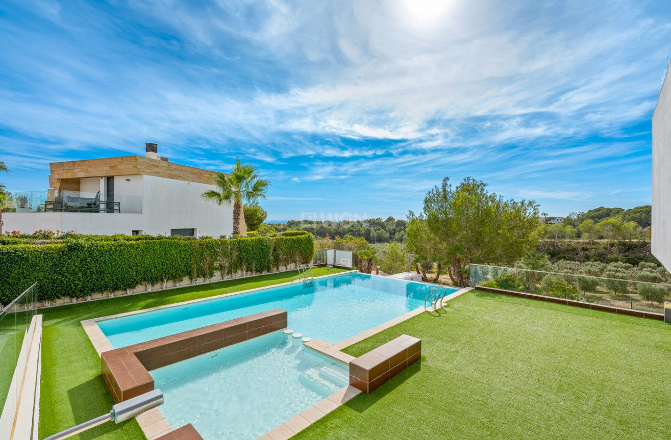Odsprzedaż - Villa - Orihuela Costa - Costa Blanca