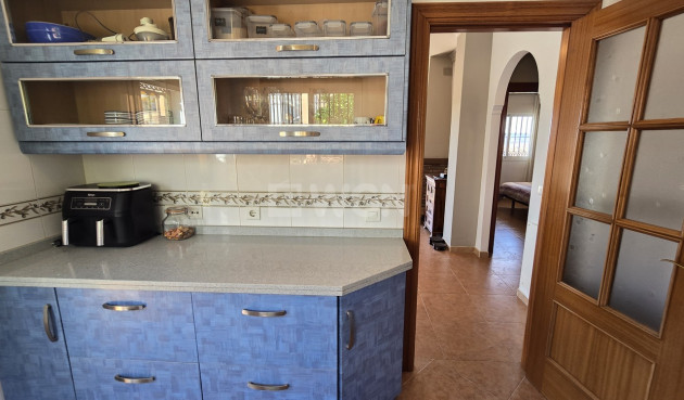 Odsprzedaż - Villa - Alcaucín - Inland