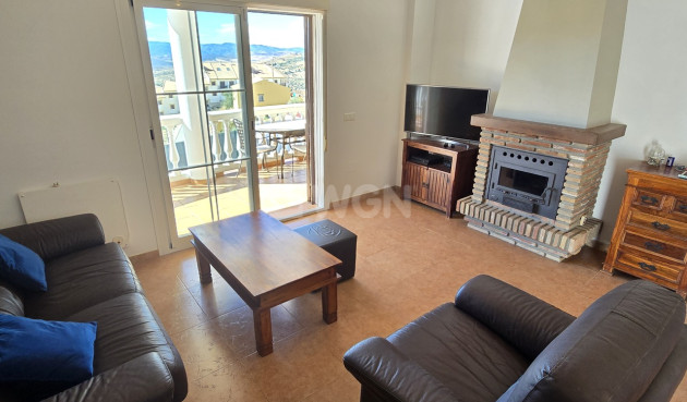 Odsprzedaż - Villa - Alcaucín - Inland