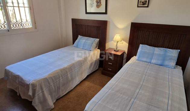 Odsprzedaż - Villa - Alcaucín - Inland