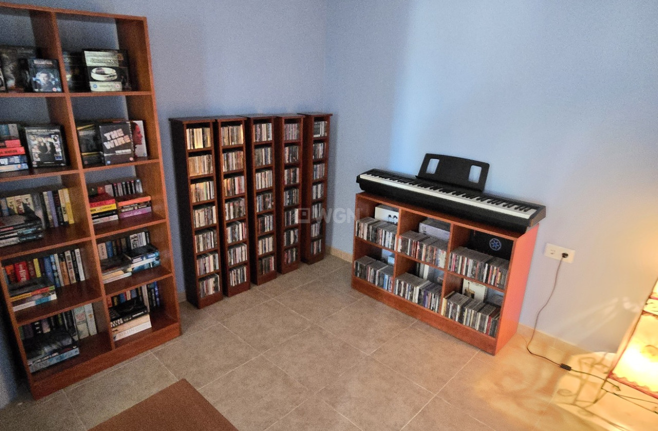 Odsprzedaż - Villa - Alcaucín - Inland