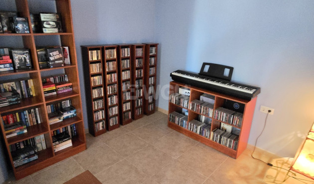 Odsprzedaż - Villa - Alcaucín - Inland