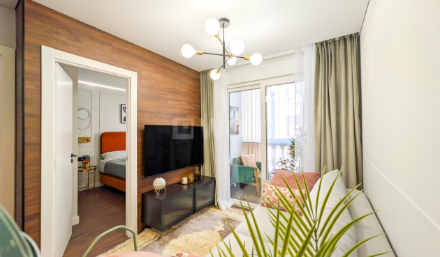 Odsprzedaż - Mieszkanie w bloku - Torrevieja - Costa Blanca