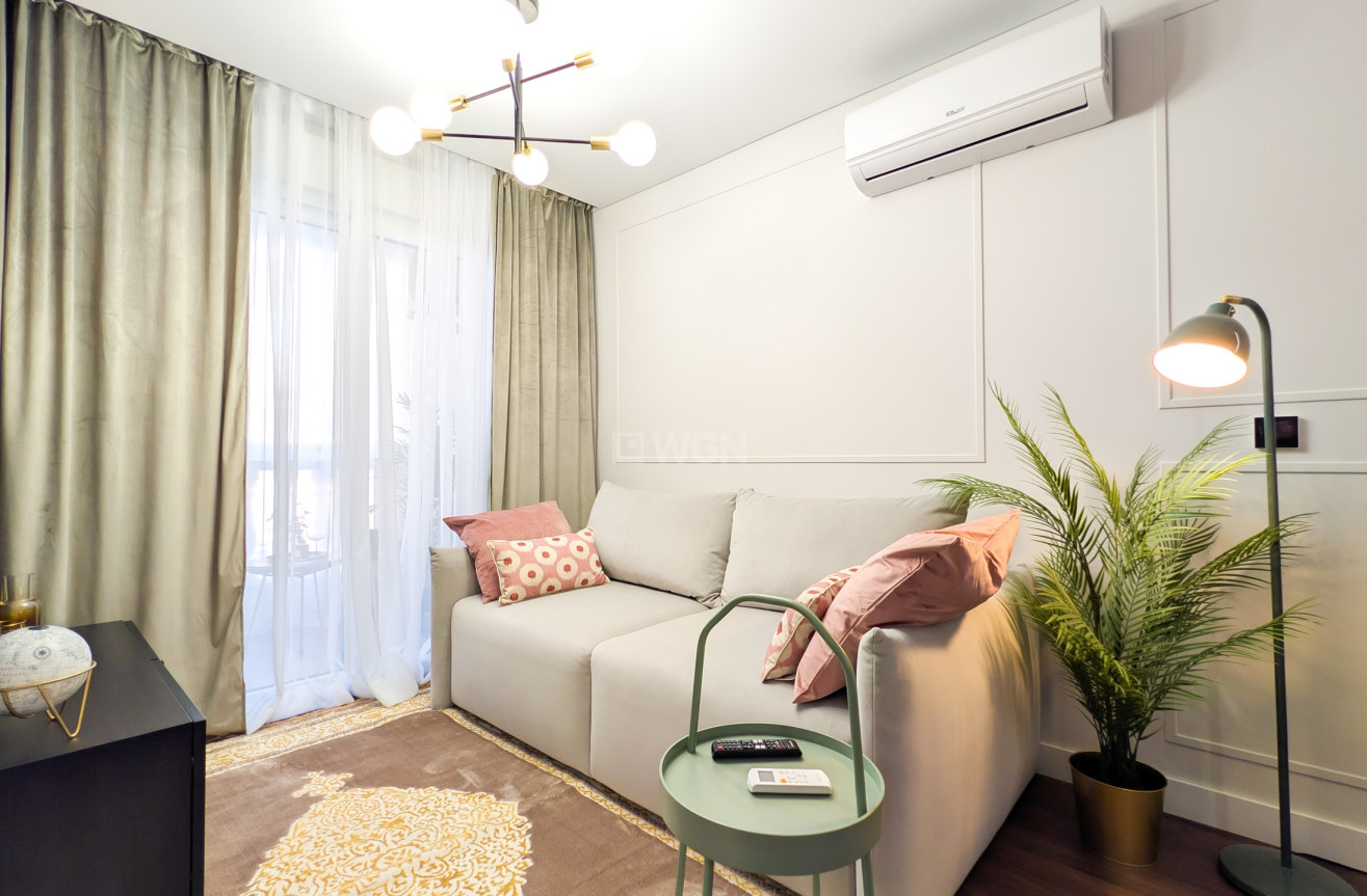 Odsprzedaż - Mieszkanie w bloku - Torrevieja - Costa Blanca