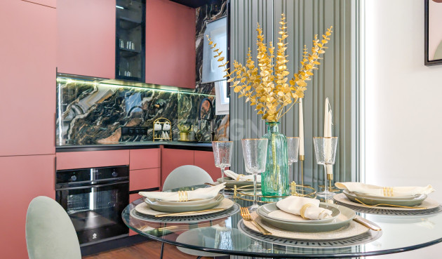 Odsprzedaż - Mieszkanie w bloku - Torrevieja - Costa Blanca