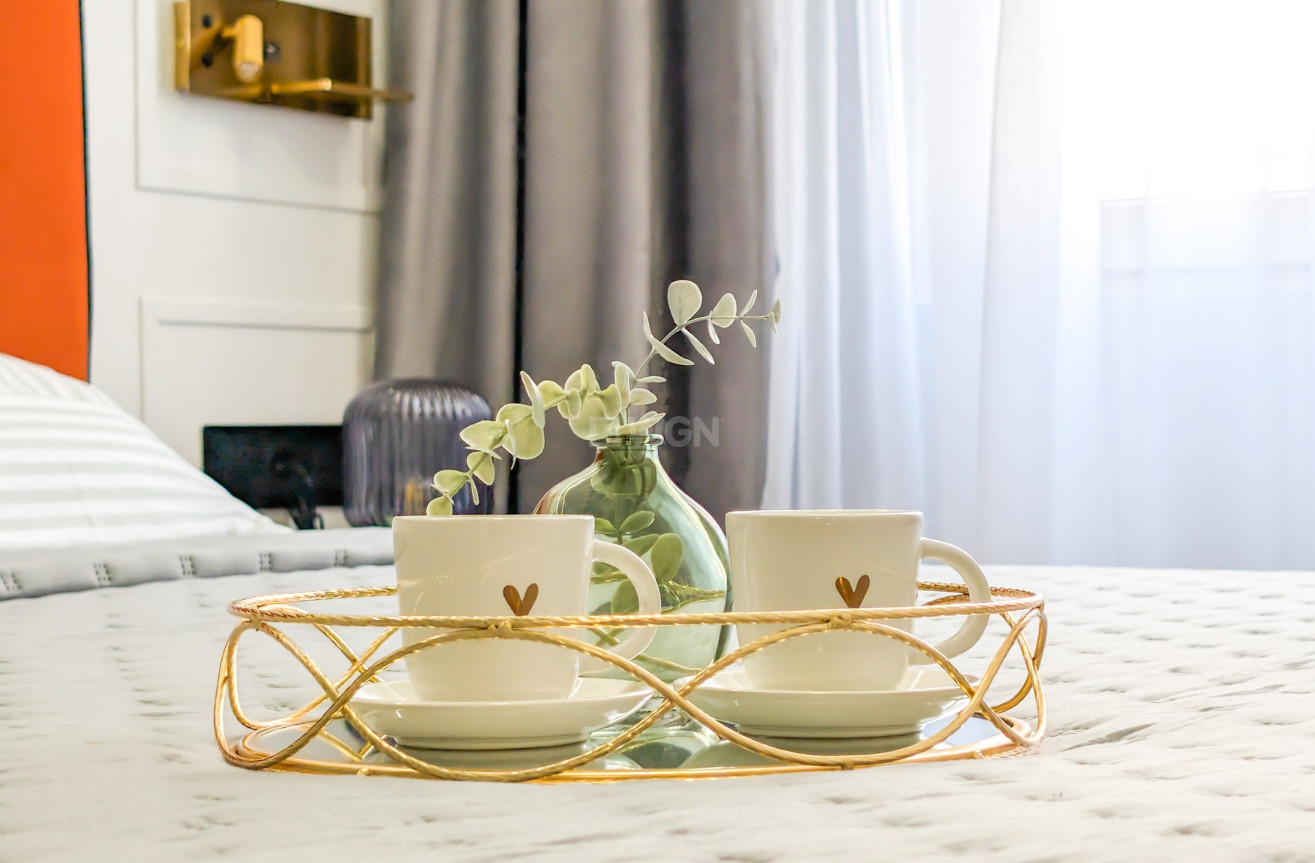 Odsprzedaż - Mieszkanie w bloku - Torrevieja - Costa Blanca