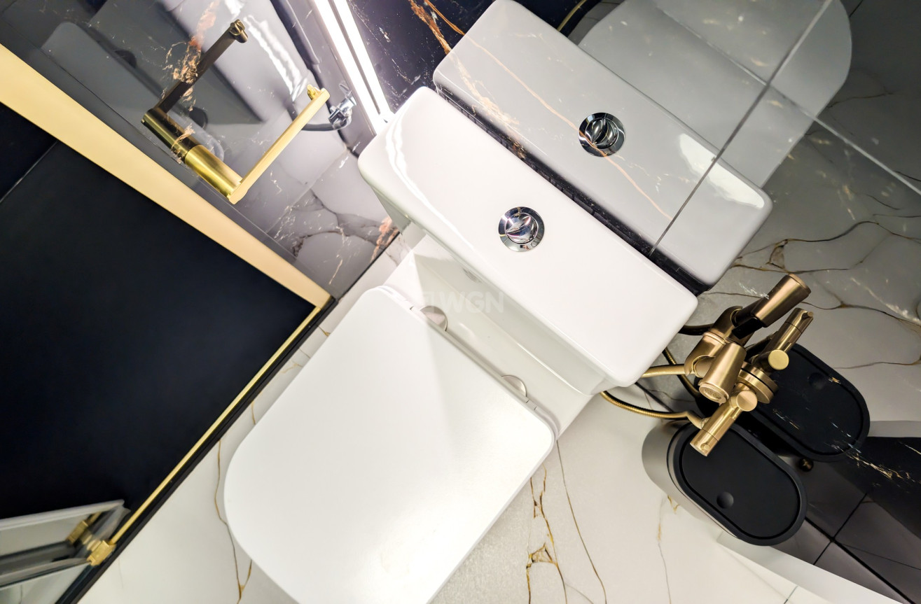 Odsprzedaż - Mieszkanie w bloku - Torrevieja - Costa Blanca