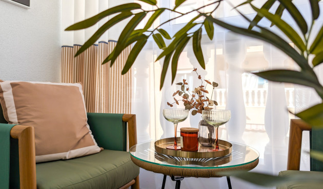 Odsprzedaż - Mieszkanie w bloku - Torrevieja - Costa Blanca