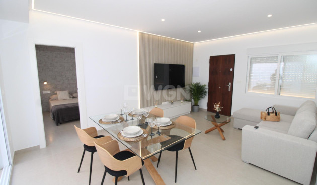 Odsprzedaż - Villa - Lo Pagan - LA PUNTICA