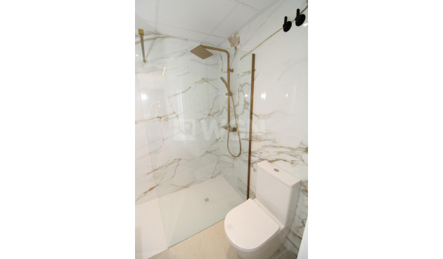 Odsprzedaż - Villa - Lo Pagan - LA PUNTICA